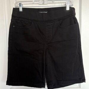 DKNY Classic Black Women's Bermudas